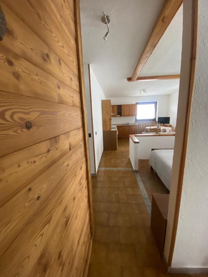 Ferienwohnung Le Cre Introd Exterior foto